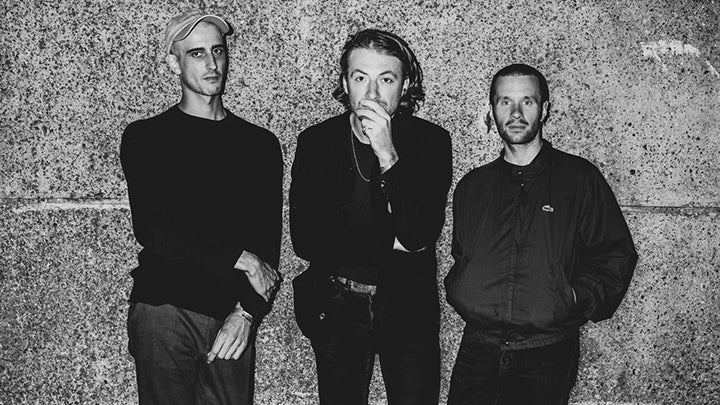 Veik 7" feat remixes by Sonic Boom & Vanishing Twin out now! – Fuzz Club